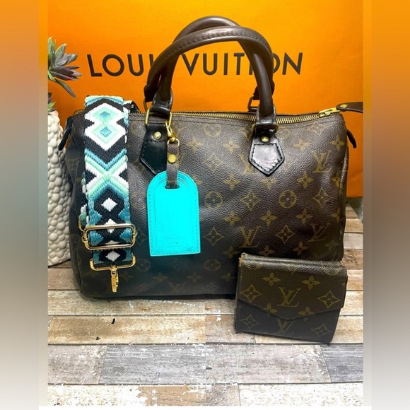 EVERYTHING IN PIC AVAILABLE!! - Picture 12 of 16